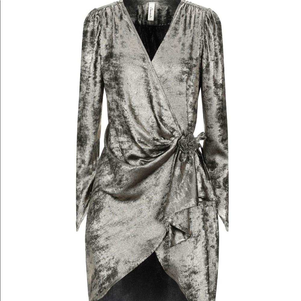Beautiful Dress Souvenir Size M